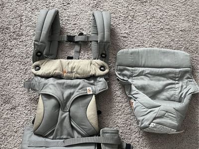 Baby Carrier With Newborn Insert