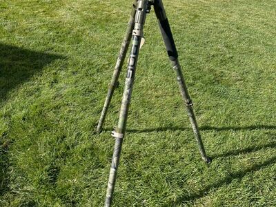 Bog Deathgrip CaMo Tripod
