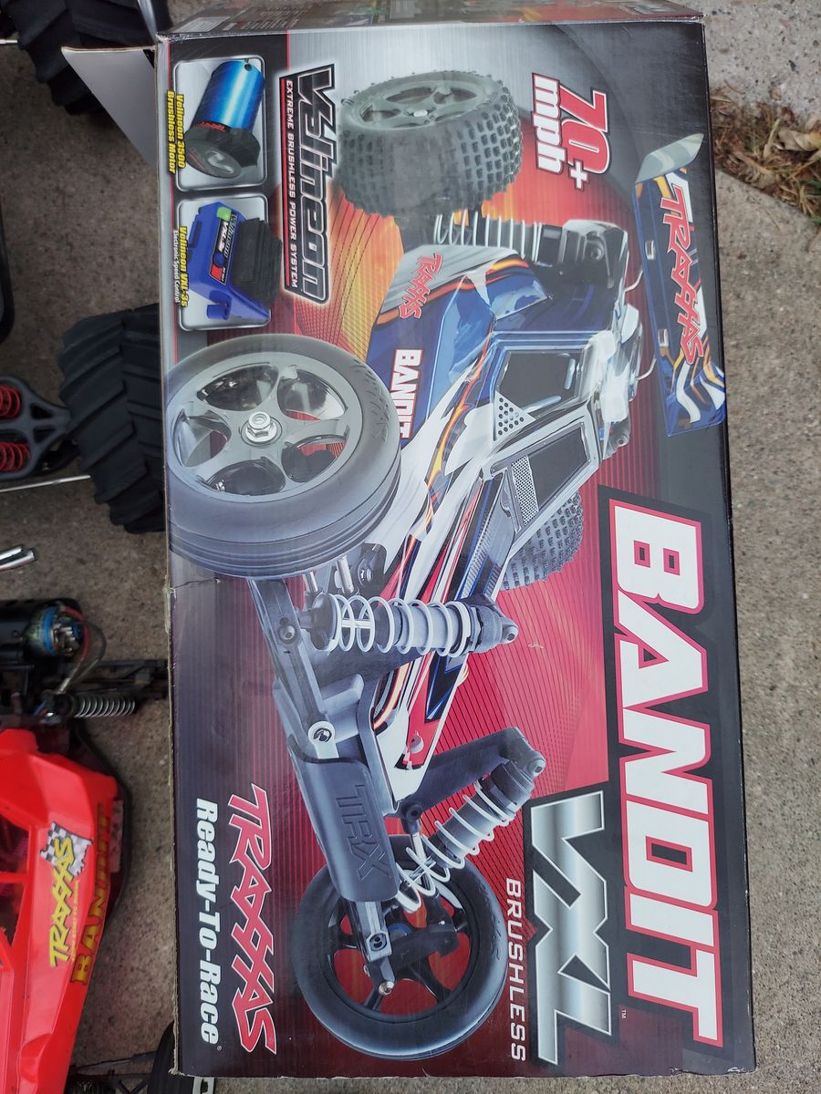 TRAXXAS RC Bandit and Stampede