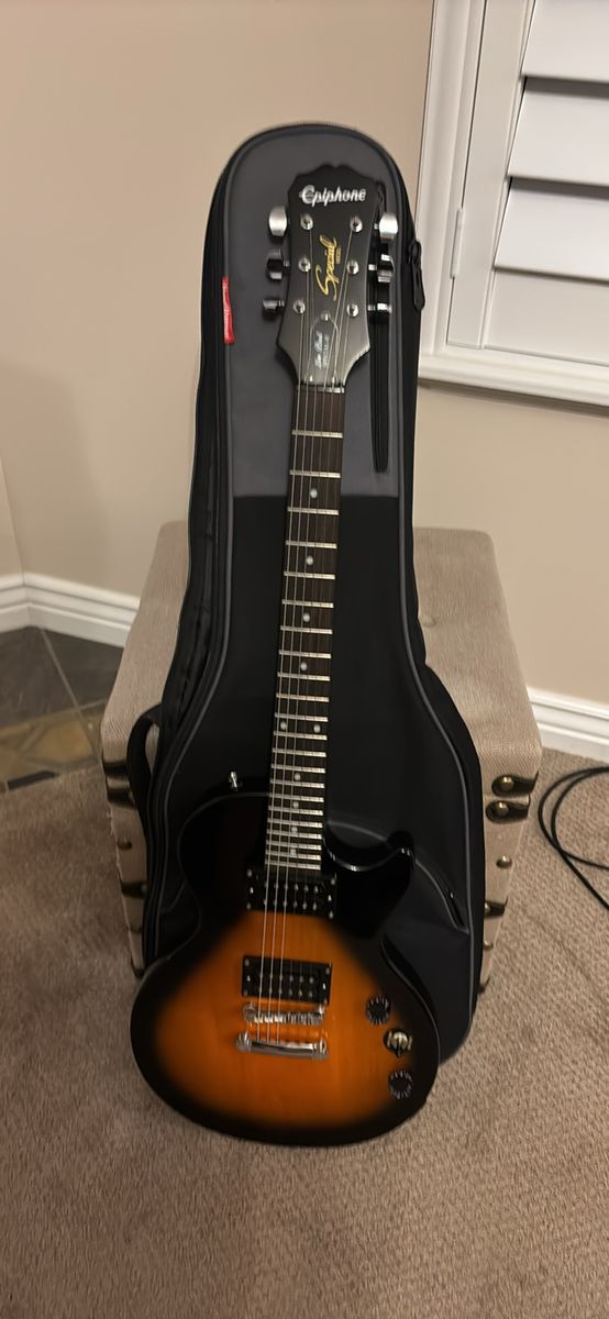 Epiphone Les Paul Special II with Soft Case