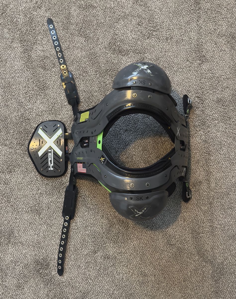 X-Tech Adult Football Shoulder Pads SK Skill Large