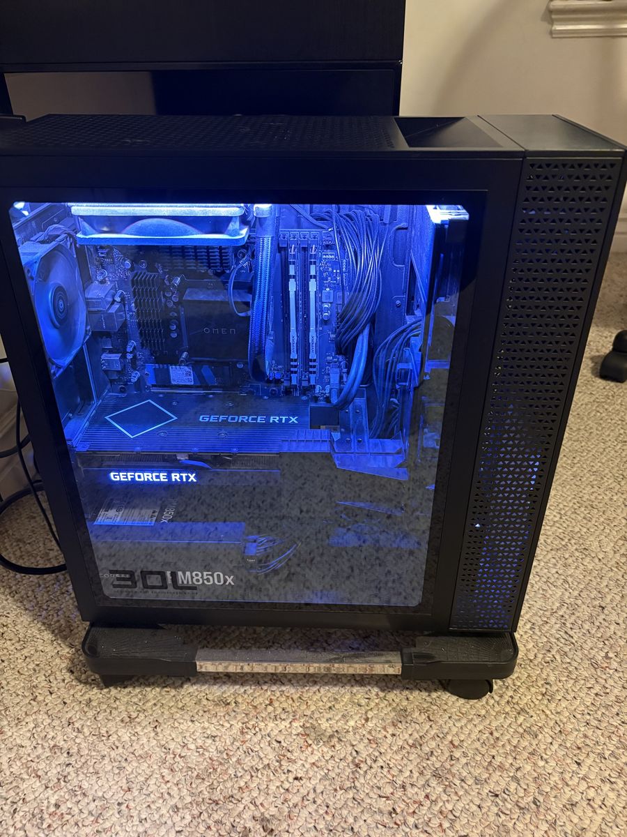 HP OMEN 30L Gaming PC – Ryzen 7 5800, RTX 3060 Ti, 16GB RAM, 512GB SSD