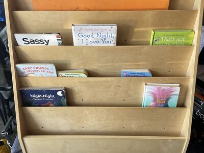 Kids Book Shelf