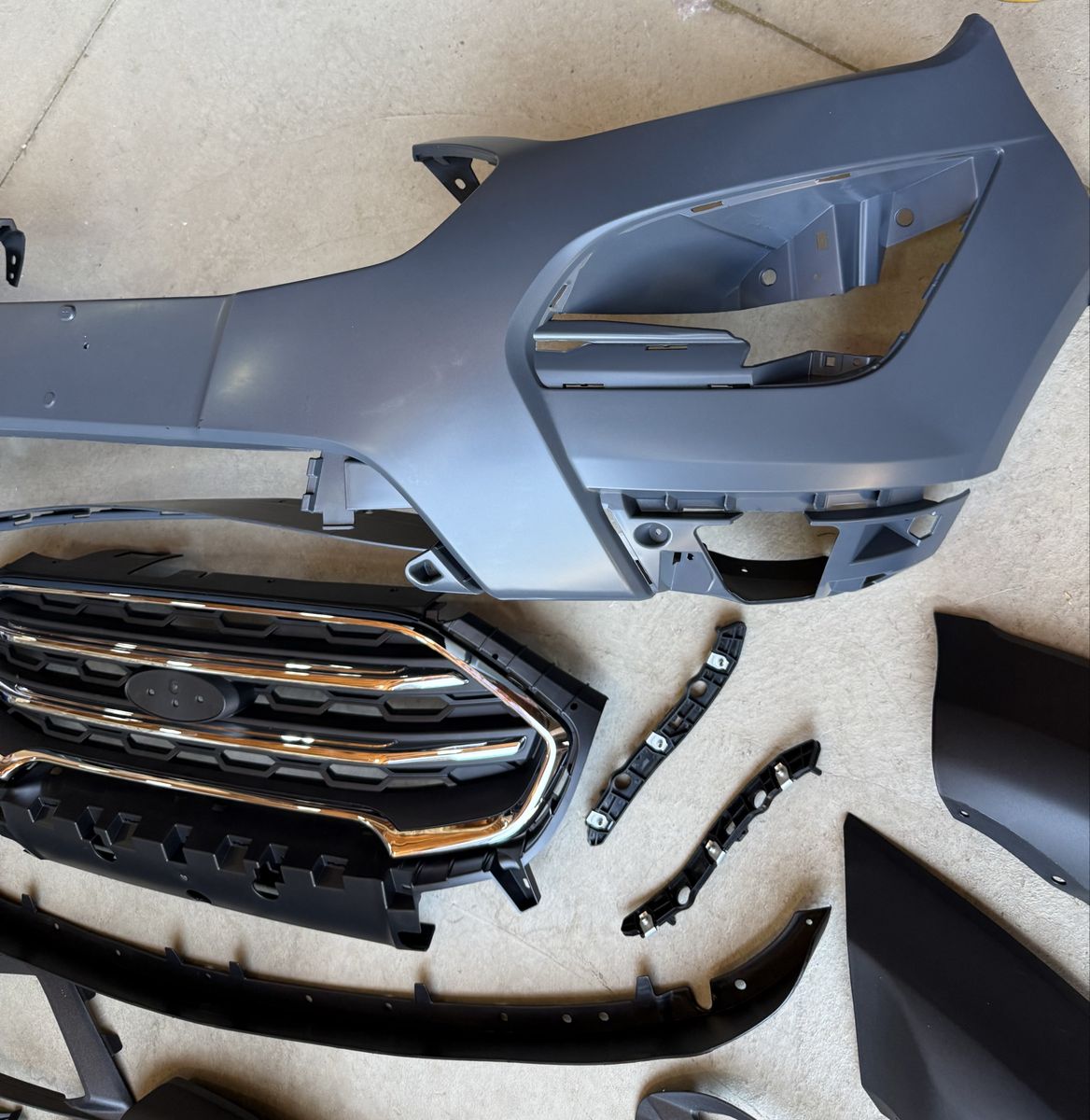 Main image 3