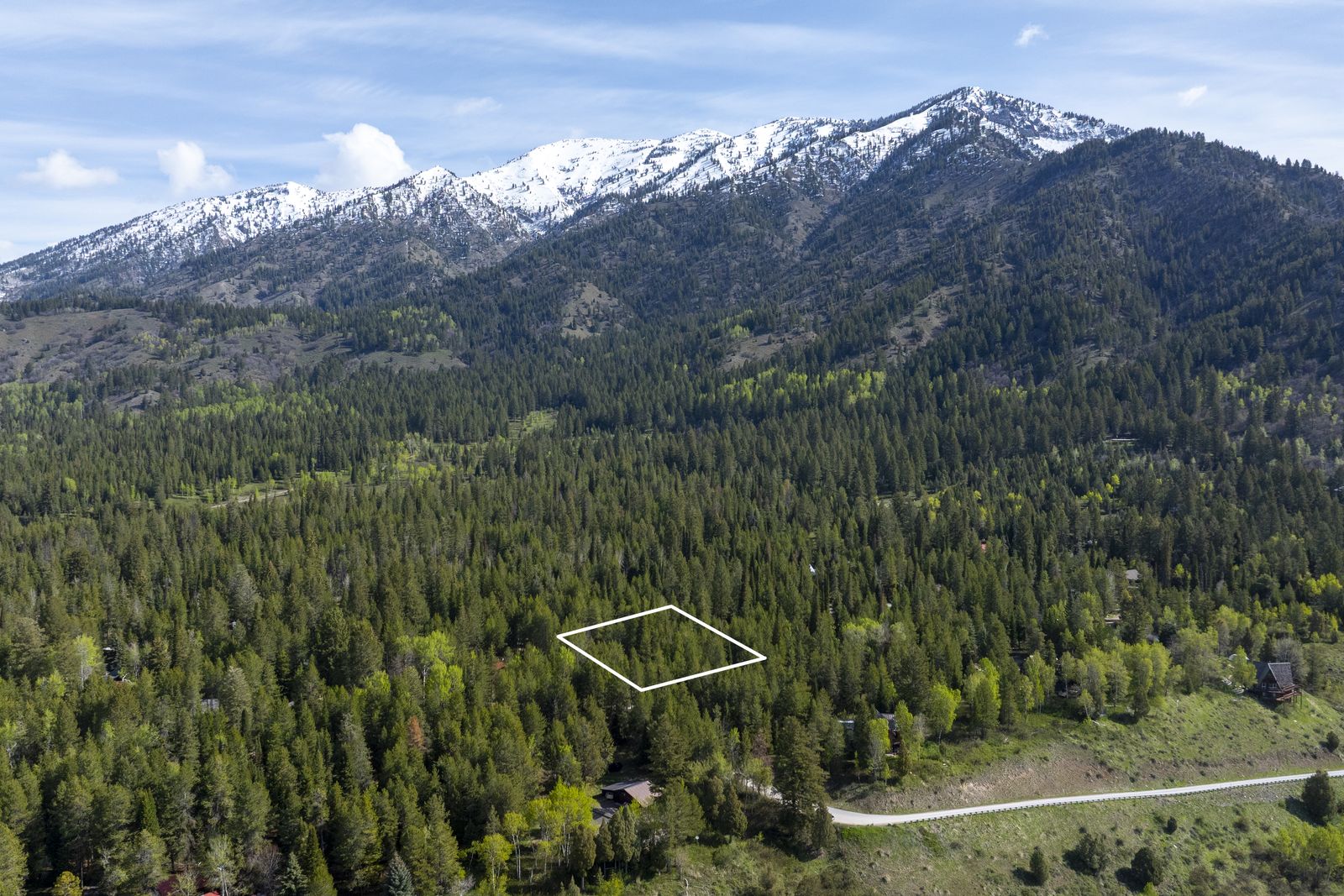 Closest Star Valley Living to Jackson Hole – Alpine, WY | 0.54 Acres
