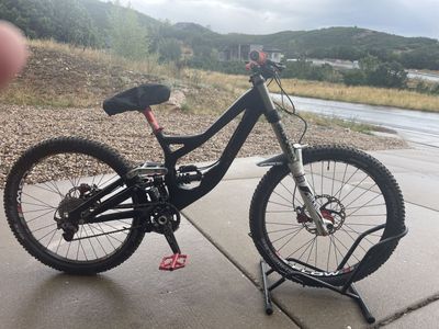 Specialized Demo 7 Full Suspension Mountain Bike 26" Aluminum Frame