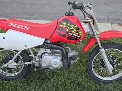 2000 Honda XR70R