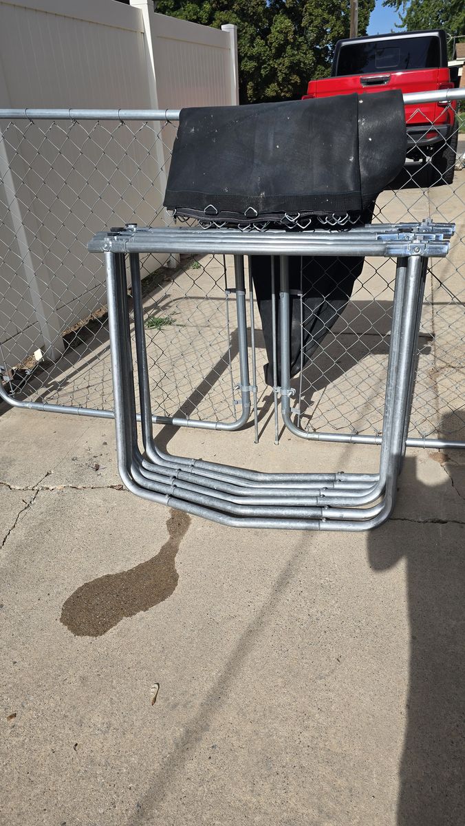 Trampoline