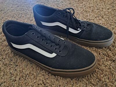 NEW Vans Size 12