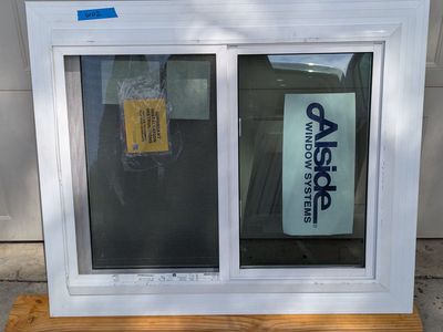 Alside Double Hung Vinyl Window Model 3A01 White 29 1/4 x 35 1/4 Manufactured...