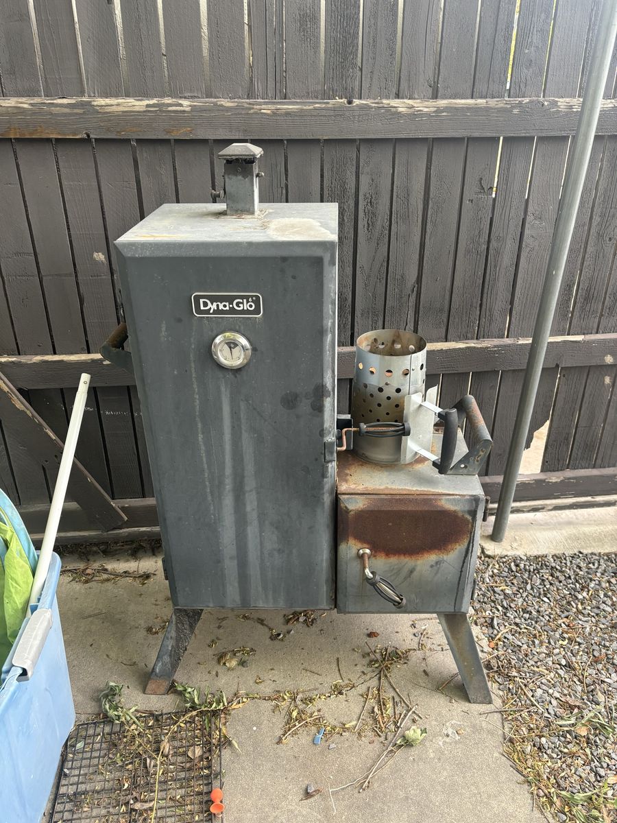 Dyna glo smoker
