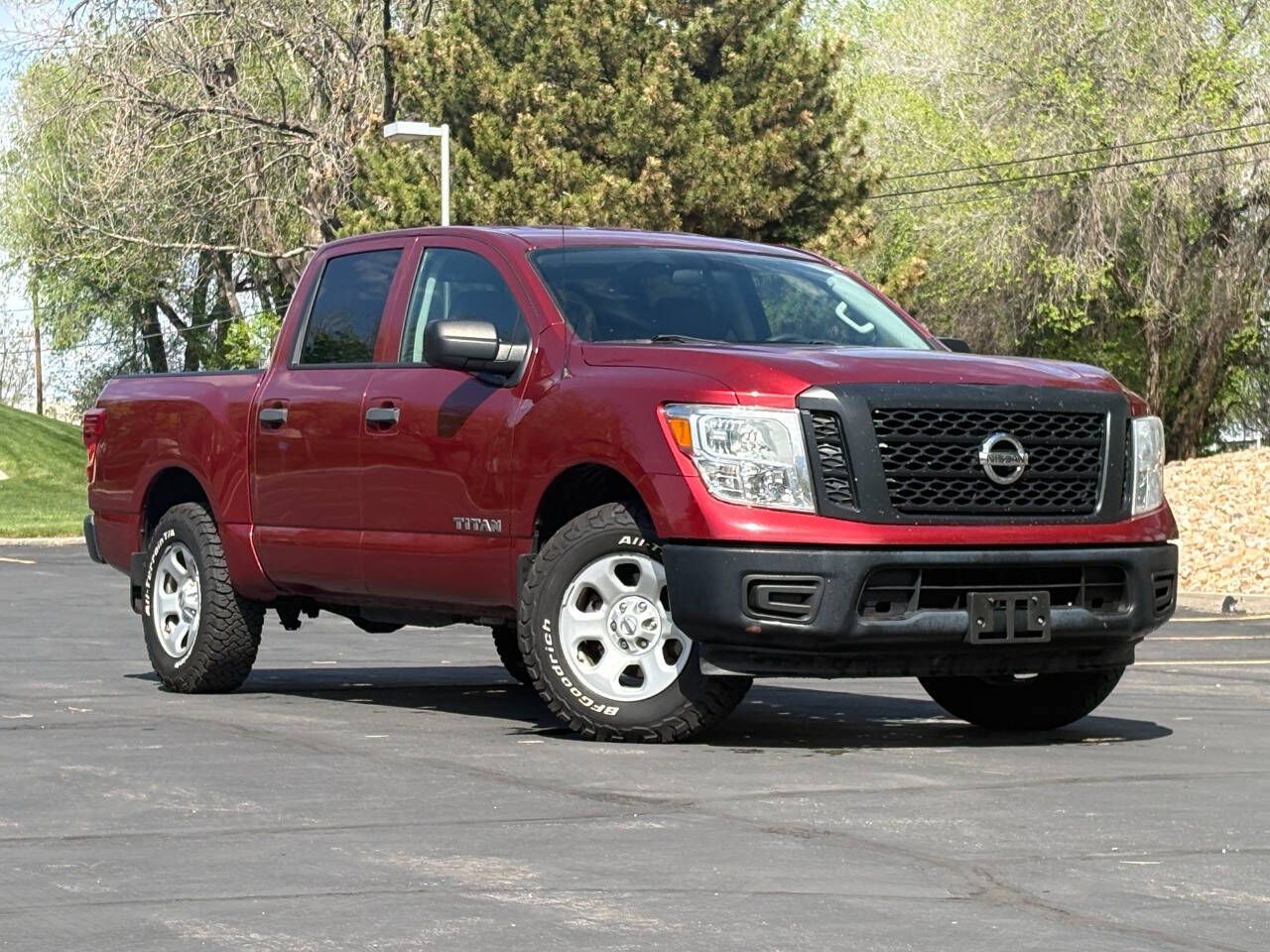 2017 Nissan Titan S