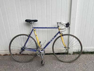 Vintage KHS triathlete Road Bike - Blue & Yellow, Classic Racing Bicycle