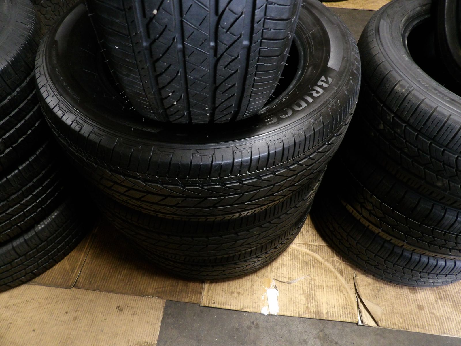 245/60R18 BRIDGESTONE DUELER SPORT A/S SET OF USED TIRES