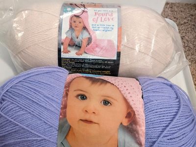 Lion Brand Pound of Love Yarn 2 Skeins 2 Colors