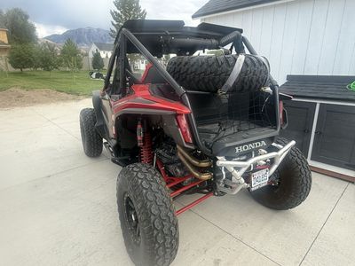 HONDA TALON R1000 (SHOWROOM DISPLAY MODEL)