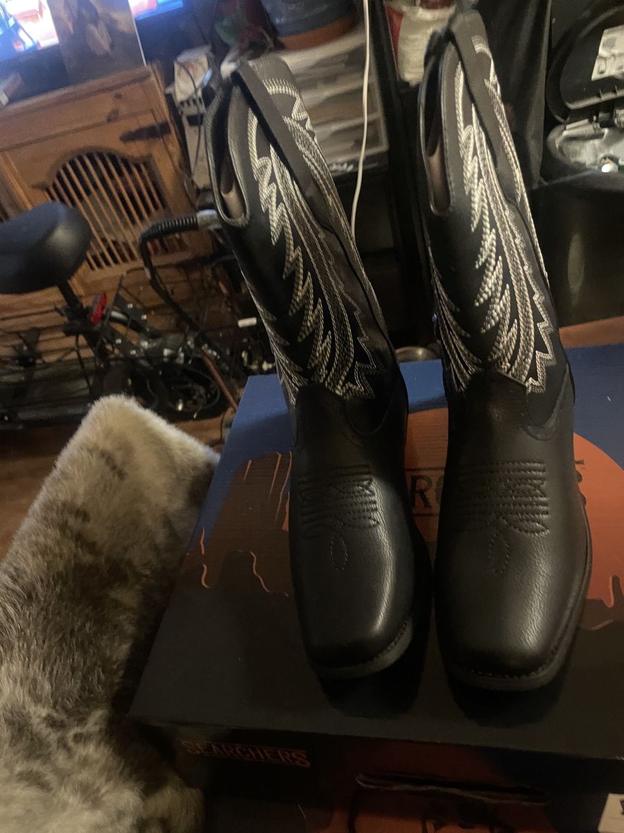 Searchers Brand New Cowboy Boots