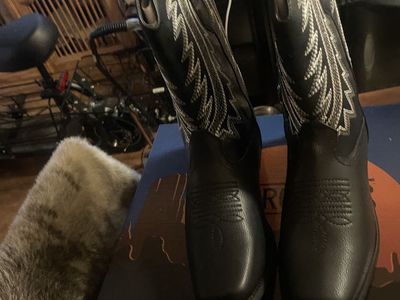 Searchers Brand New Cowboy Boots