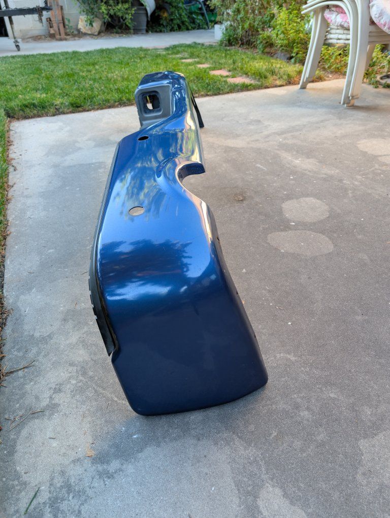 Main image 3