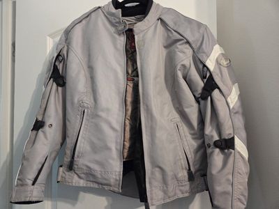 Motorcycle jacket Cortech LRX Girls size 10-12 (medium)