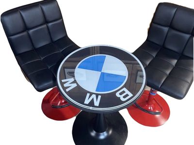 BMW SEATS AND TABLE $450 OBO