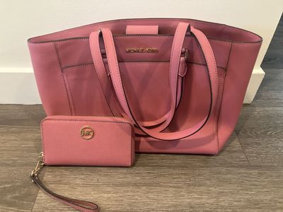 Michael Kors Pink Saffiano Leather Tote Bag & Matching Wallet Set Gold-Tone Hardware