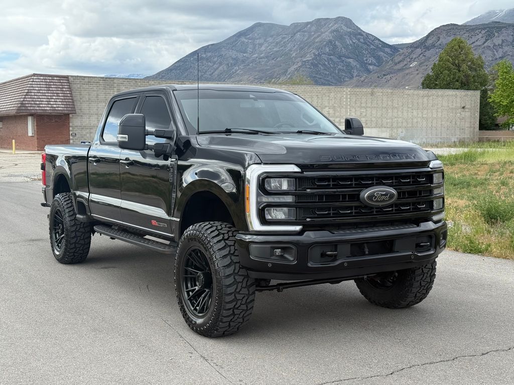 2023 Ford F-350 Lariat