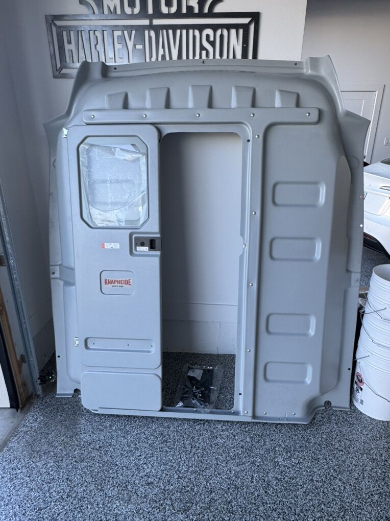 Knapheide Partition Free