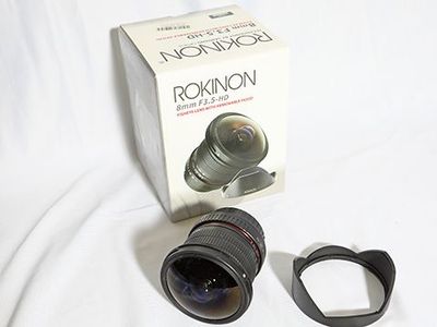 ROKINON 8MM, f3.5 EF Mount