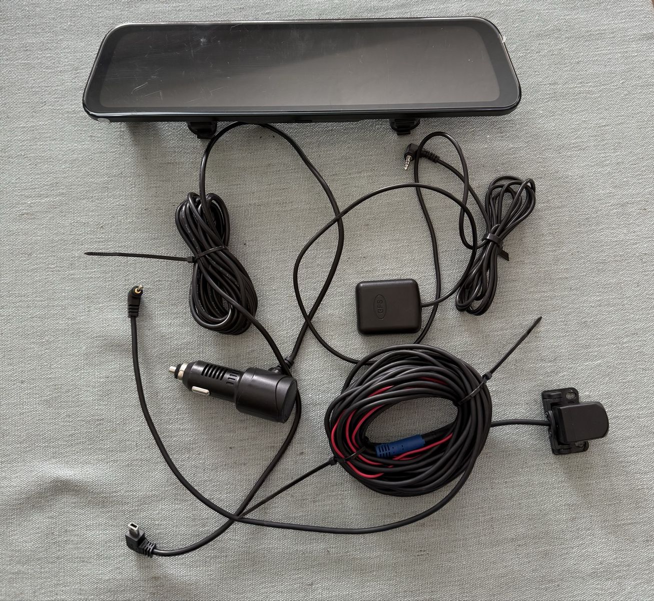 Wolfbox G840S Dash Camera