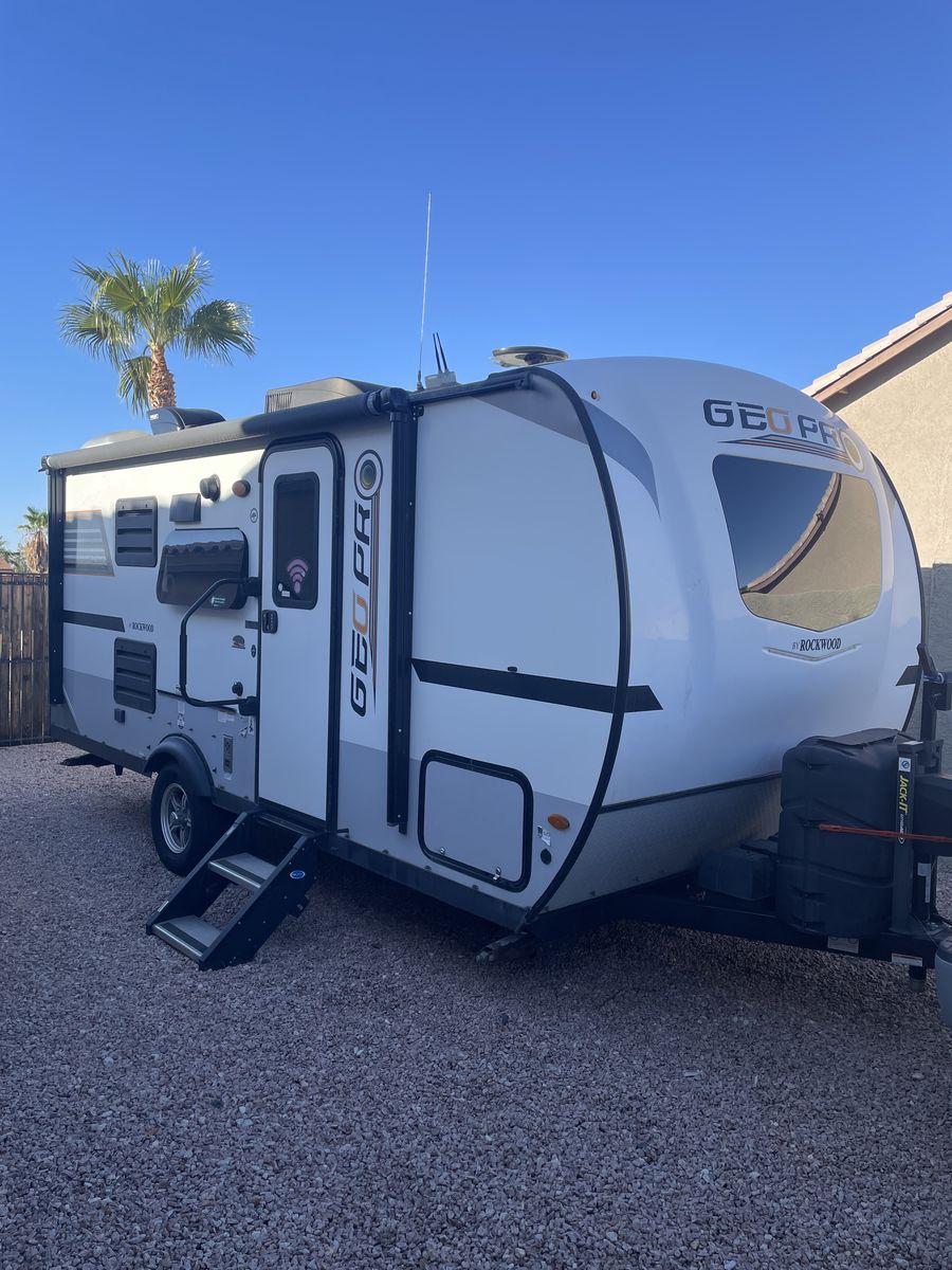 20ft Bunkhouse Off Grid Travel Trailer - Geo Pro by Rockwood
