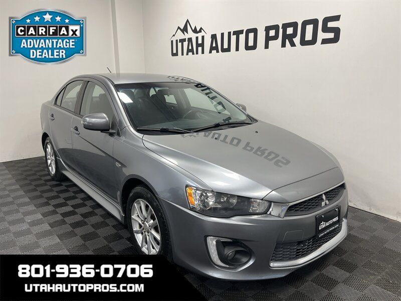 2016 Mitsubishi Lancer ES
