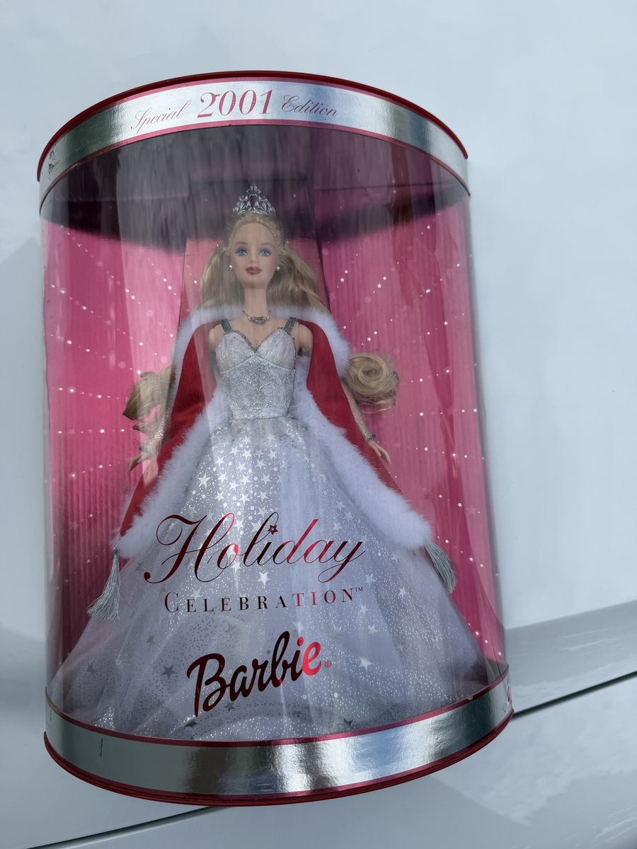 Holiday Celebration Barbie Special 2001 Edition Doll New in Box