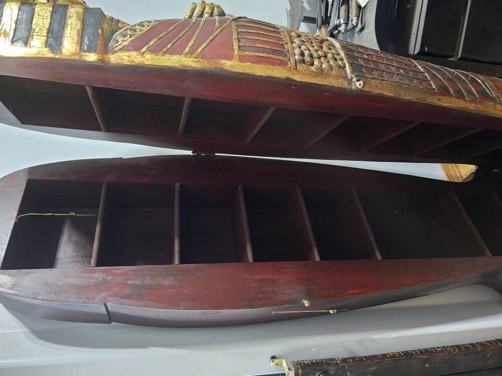 Life-Size King Tutankhamun Sarcophagus Cabinet – E