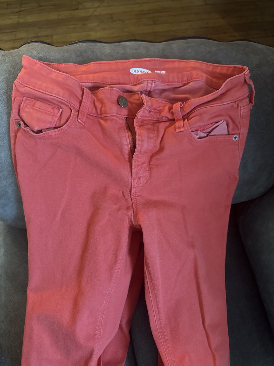 Old Navy The Rockstar Coral Skinny Pants - Size 6