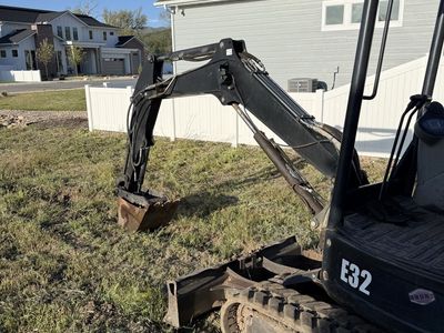 2012 Bobcat E32 Mini Excavator • 4900 Hrs • Ready To Work