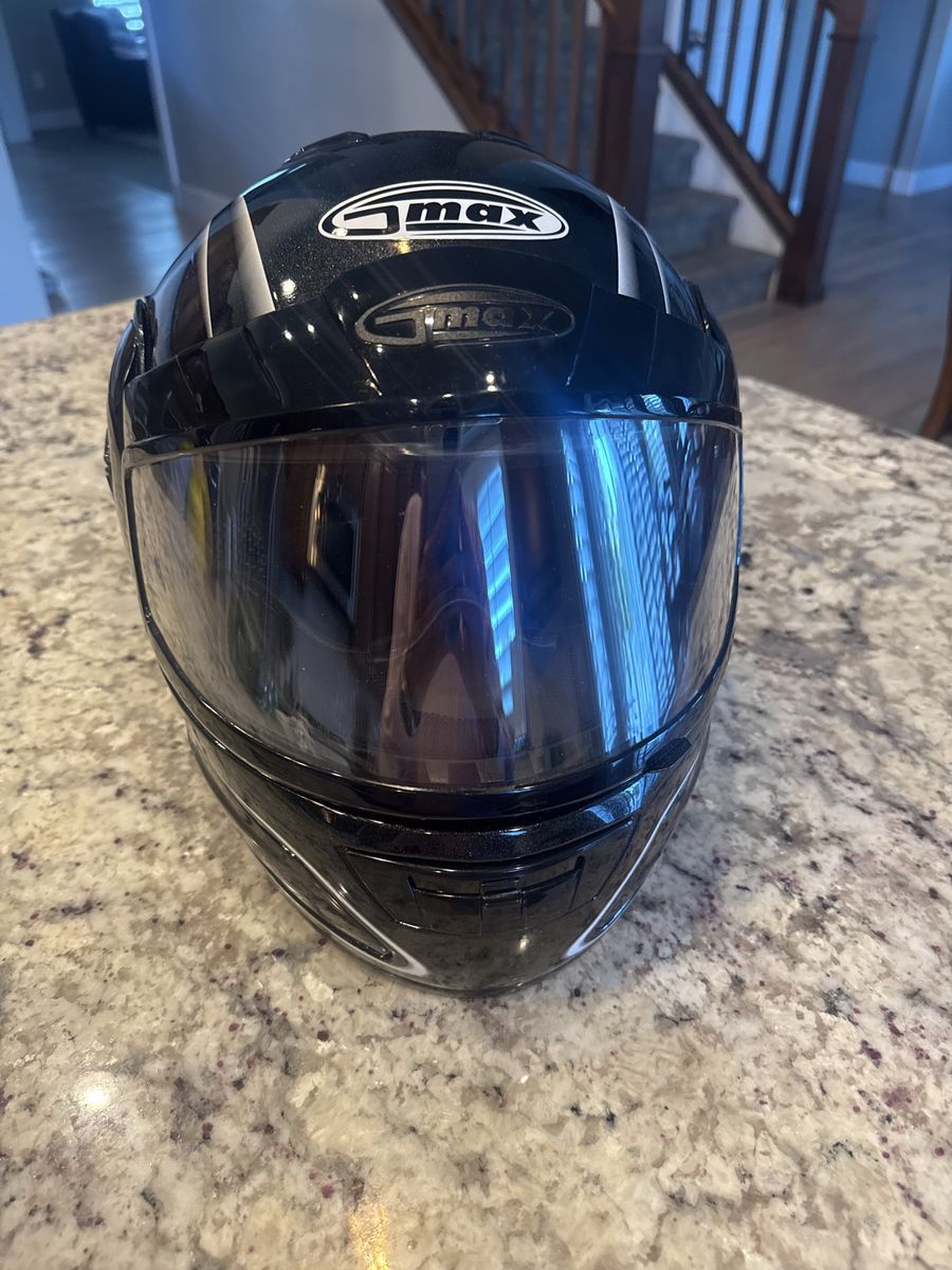 GMAX Snowmobile Helmet - Black, Size Large - Full Face Winter Sports Protection