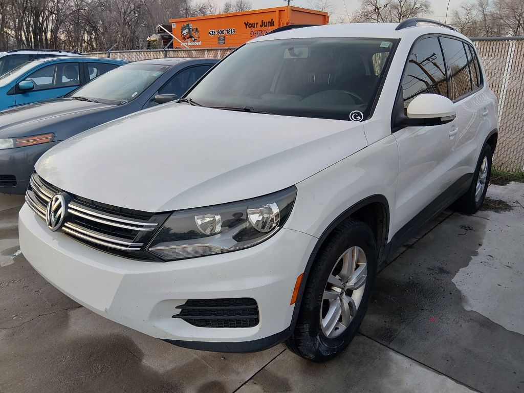 2015 VOLKSWAGEN TIGUAN S 4Motion
