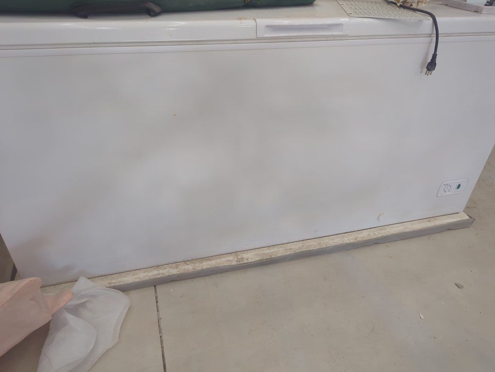 White Chest Freezer