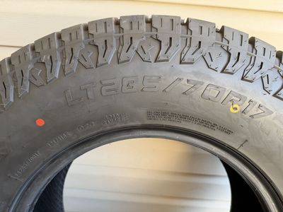 Crossmax AT-1 LT285/70R17
