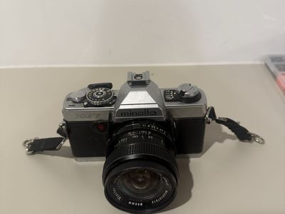 Minolta XG-M 35mm SLR Film Camera w/ Vivitar 28-85mm F/3.5-4.5 Lens