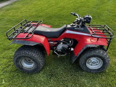 1984 Honda TRX200 Four Wheeler with Plow