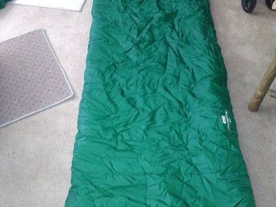 REI Siesta Hooded 25 degree sleeping bag