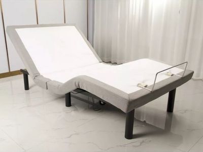 Adjustable bed