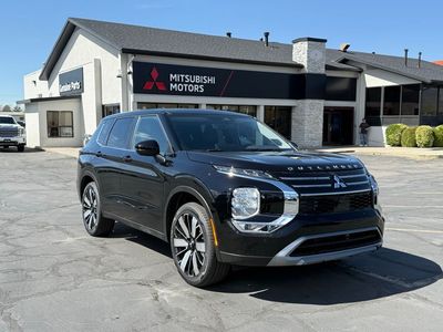 2026 Mitsubishi Outlander SE