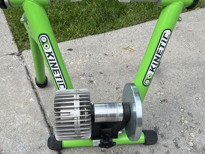 Kurt Kinetic indoor bike trainer