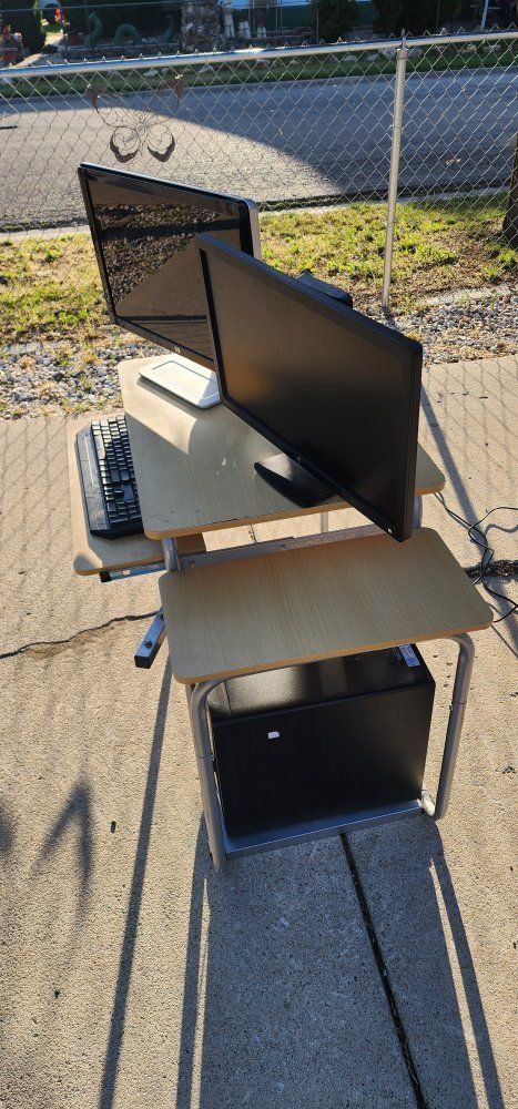 Computer set up.