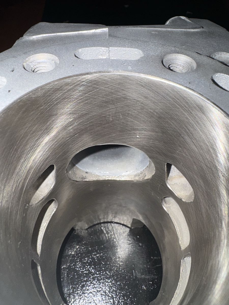 Main image 6
