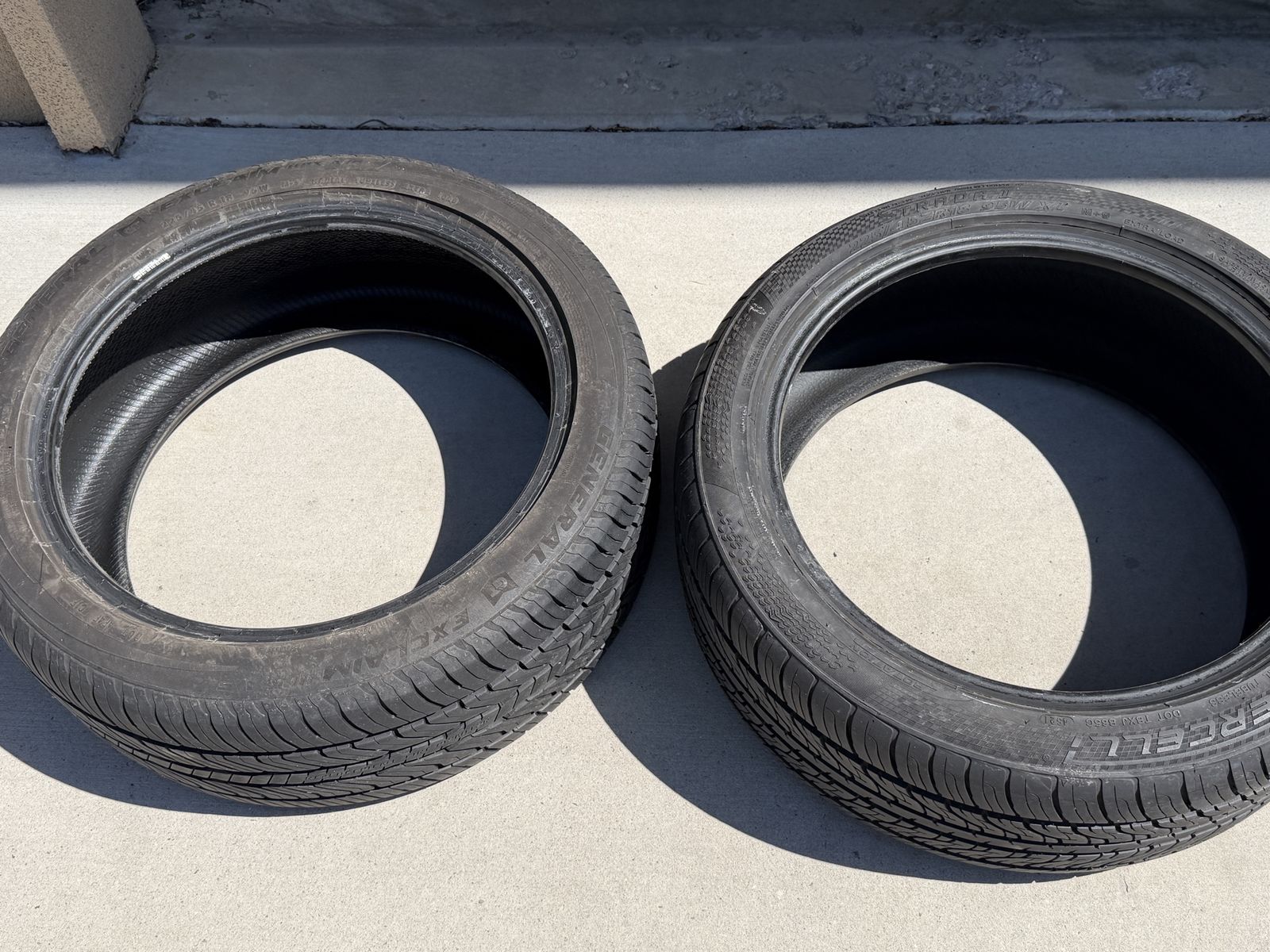 225/45 R18 95W Radial Tubeless Extra Load Tires (Pair)