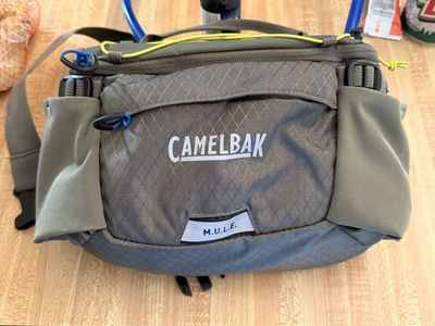 Camelbak M.U.L.E. Hydration Waist Pack - Gray, Excellent Condition, W/ Bladder & Hose